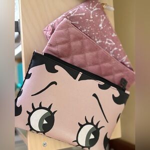 Ipsy Pink Women's makeup Bag bundle Betty Boop